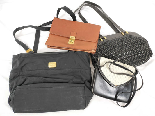 BALLY 4-Piece Shoulder Bag