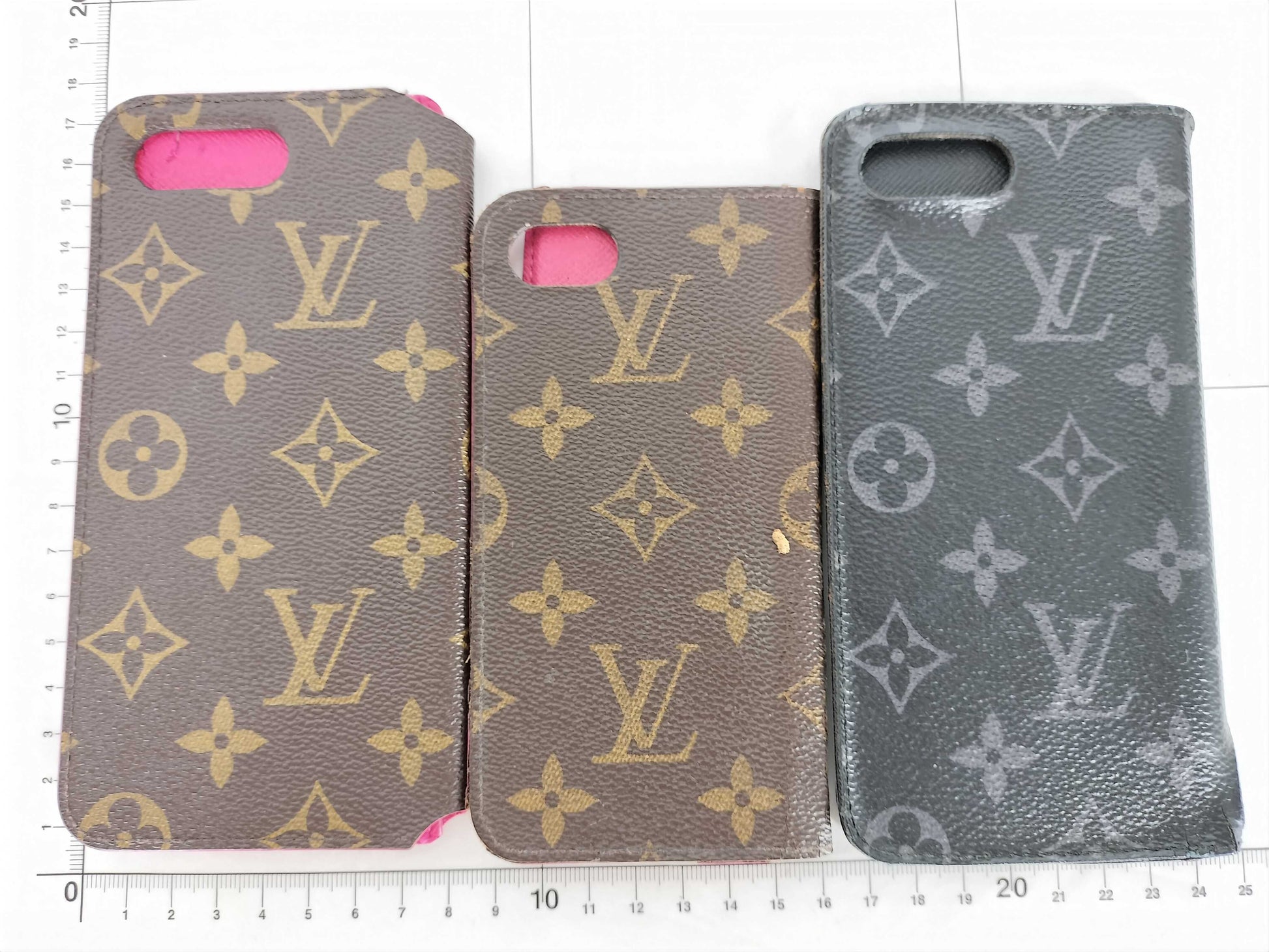 LOUIS VUITTON Monogram Louis Vuitton Phone Cases Other Accessories