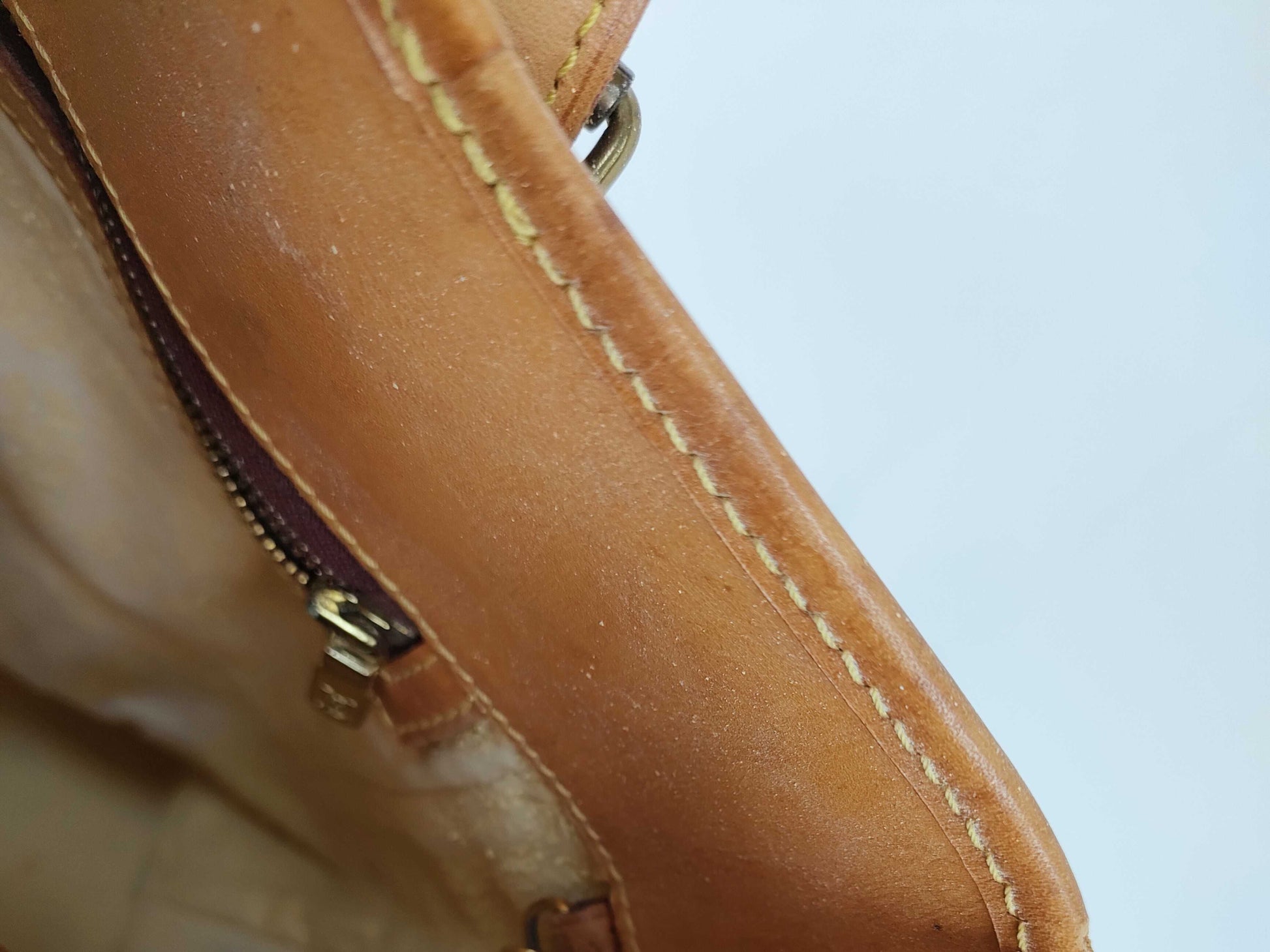 LOUIS VUITTON Monogram Bucket GM Tote Bag