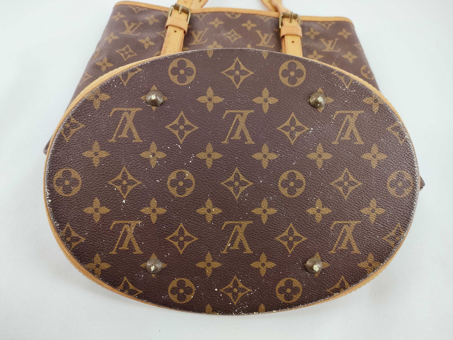 LOUIS VUITTON Monogram Bucket GM Tote Bag