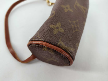 LOUIS VUITTON Monogram Papillon Pouch