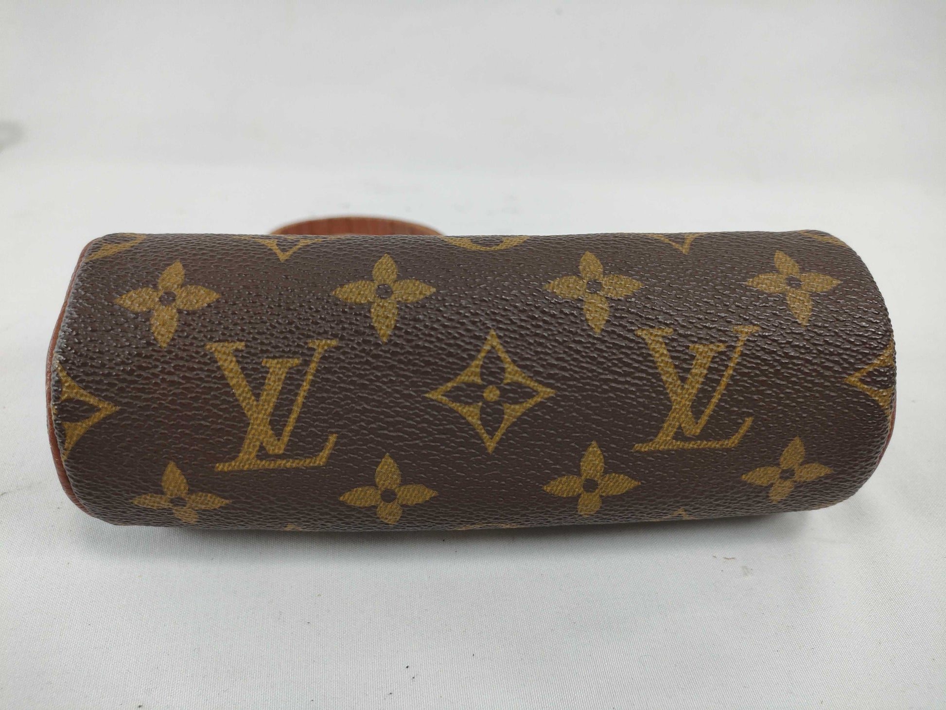 LOUIS VUITTON Monogram Papillon Pouch