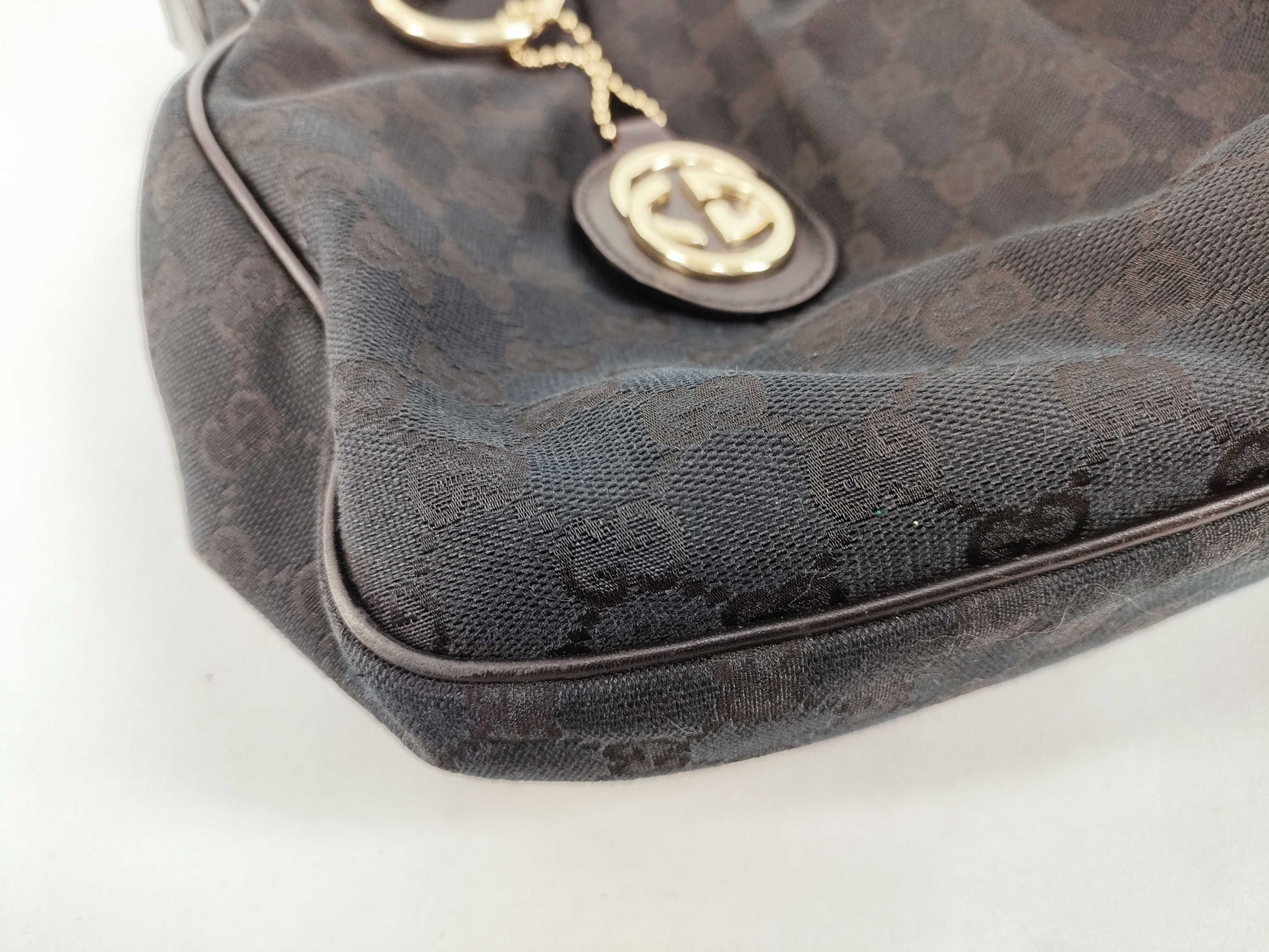 GUCCI GG Canvas Gucci Sukey GG Canvas Shoulder Bag Shoulder Bag