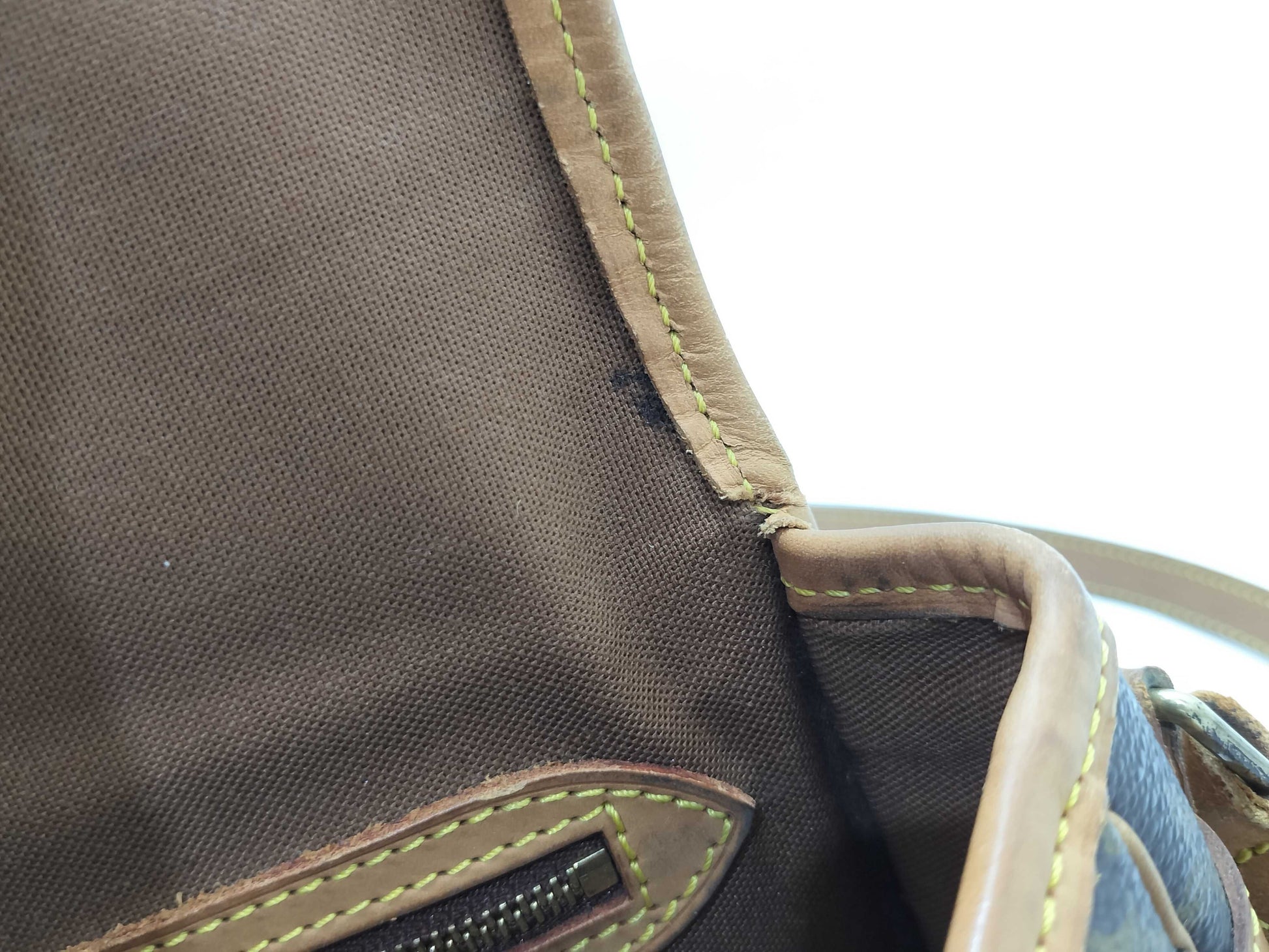 LOUIS VUITTON M42250 Monogram Sologne Shoulder Bag