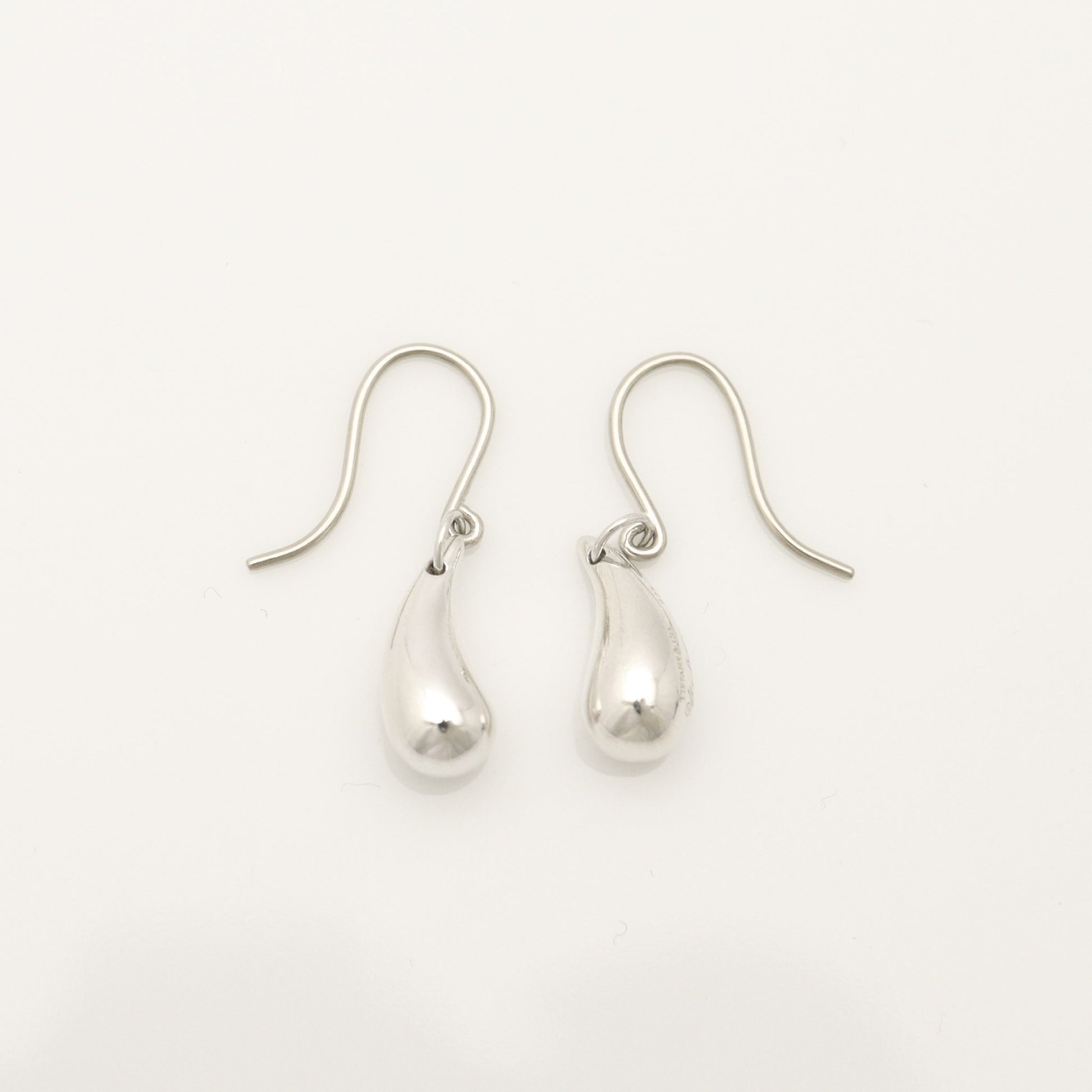 Tiffany & Co. Tiffany Teardrop Earrings, 925 Sterling Silver, Weight 3.62g