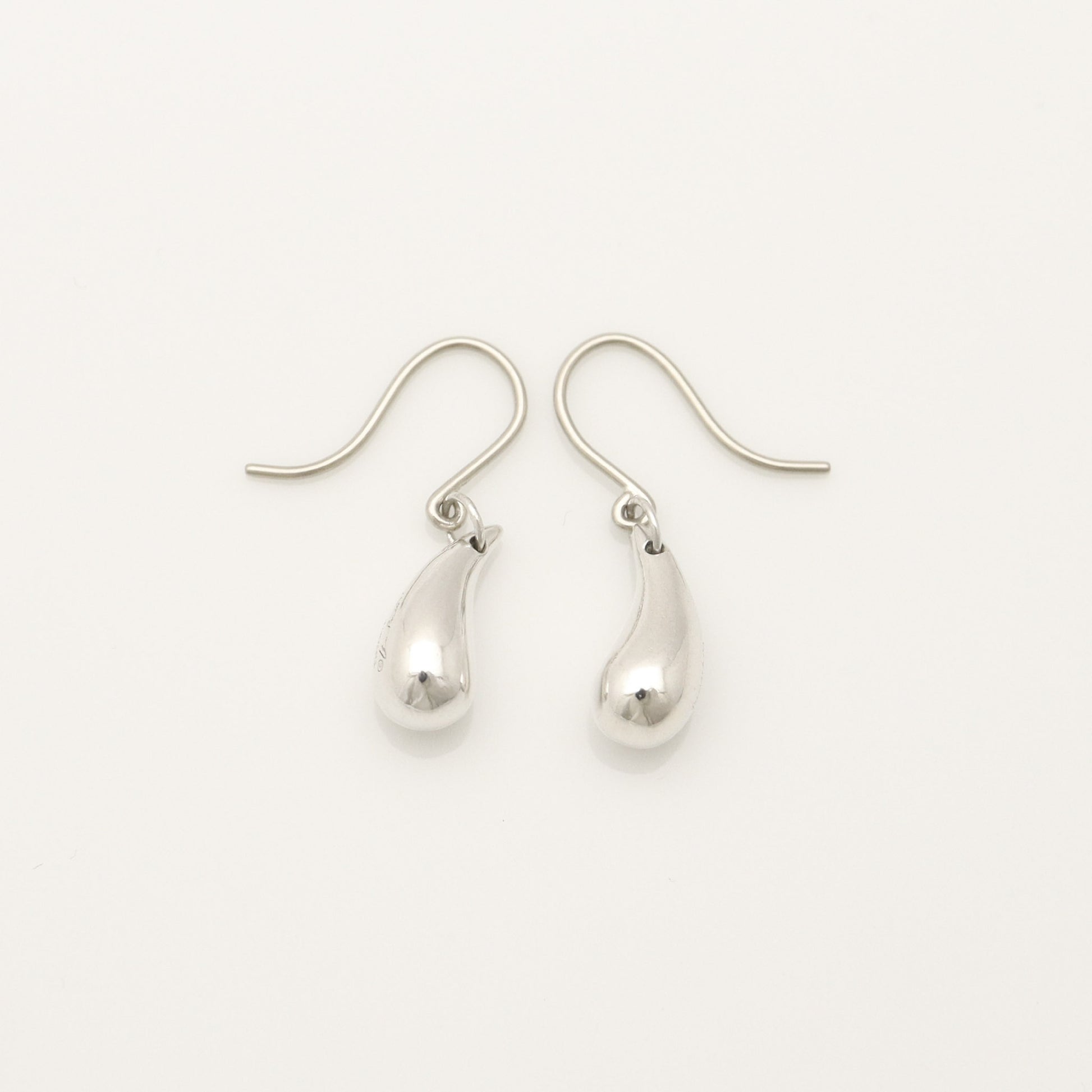 Tiffany & Co. Tiffany Teardrop Earrings, 925 Sterling Silver, Weight 3.62g