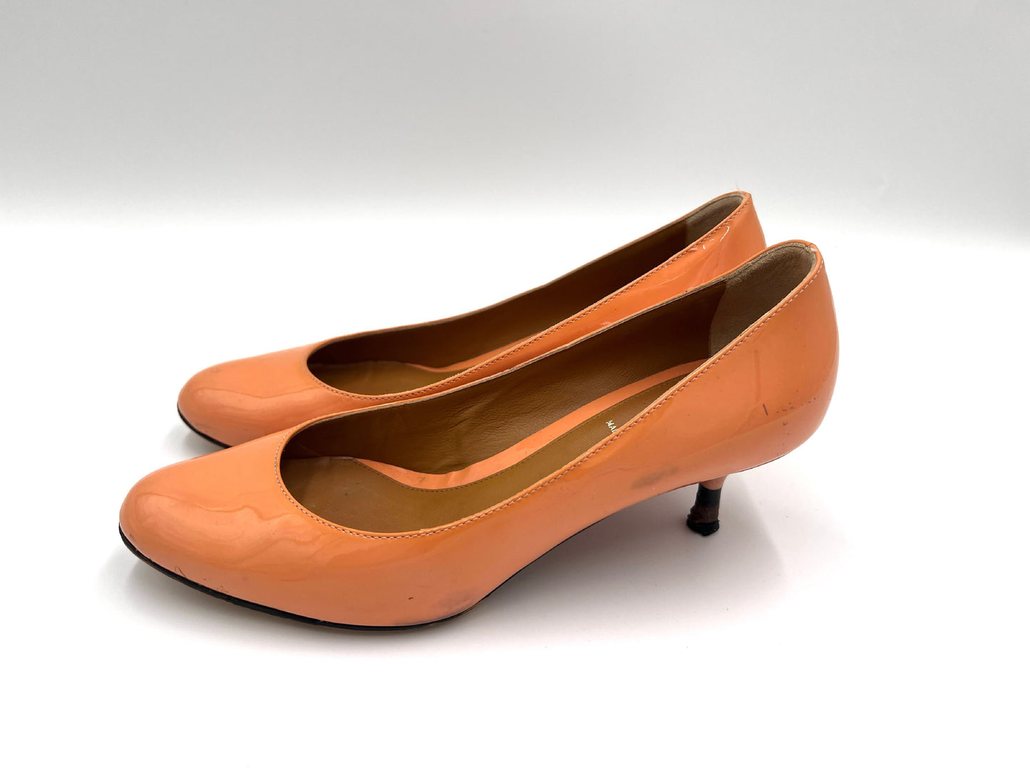 FENDI Enamel High Heel Pumps, Pink Beige, Size 35