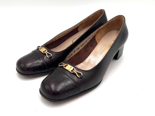 Salvatore Ferragamo Leather Dark Brown Pumps Size 5