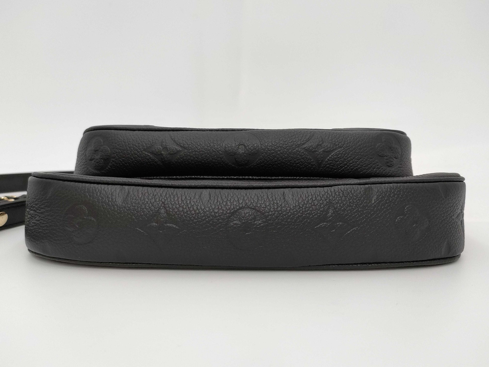 LOUIS VUITTON Pochette Accessoires Empreinte Black Noir Shoulder Bag
