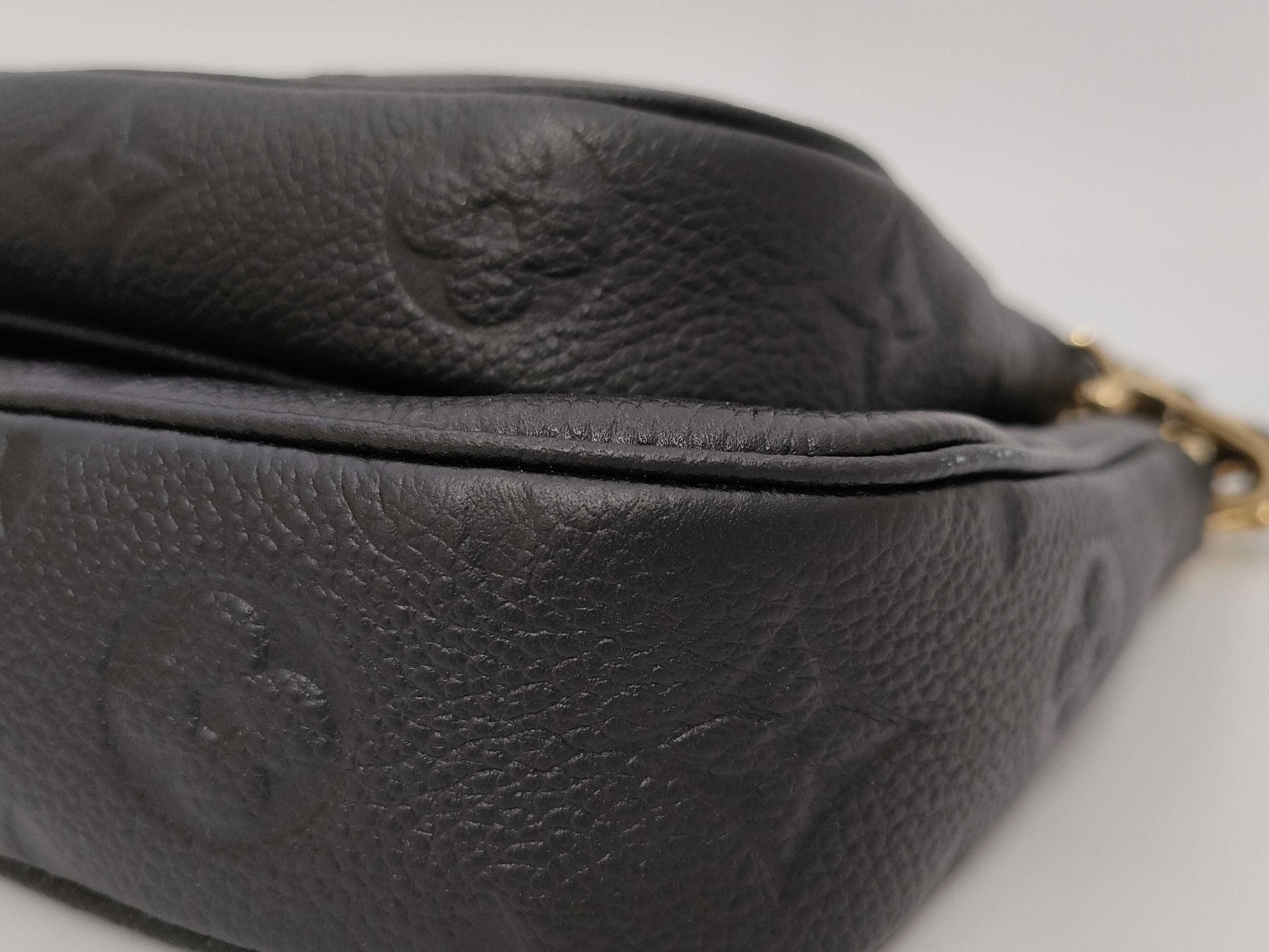 LOUIS VUITTON Pochette Accessoires Empreinte Black Noir Shoulder Bag