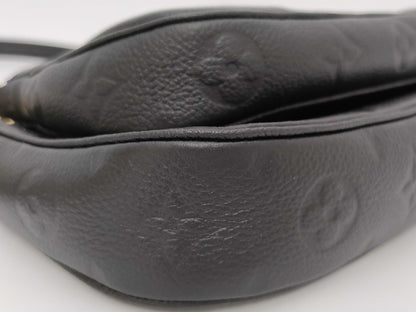 LOUIS VUITTON Pochette Accessoires Empreinte Black Noir Shoulder Bag