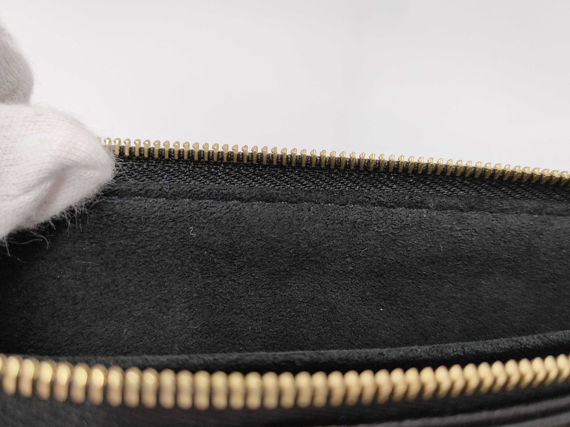 LOUIS VUITTON Pochette Accessoires Empreinte Black Noir Shoulder Bag