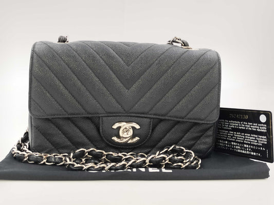CHANEL Mini Matelasse V-Stitch Chevron Black G Hardware G Card Shoulder Bag