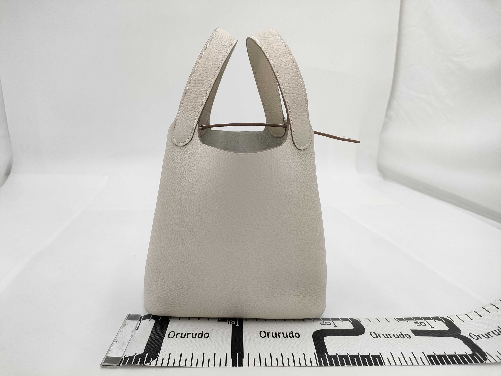 HERMES Picotin Lock PM Handbag, Crepe Ivory, White Silver Hardware, K Stamp, H056289CK10