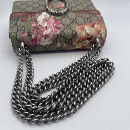 GUCCI GG Supreme Floral Dionysus Shoulder Bag