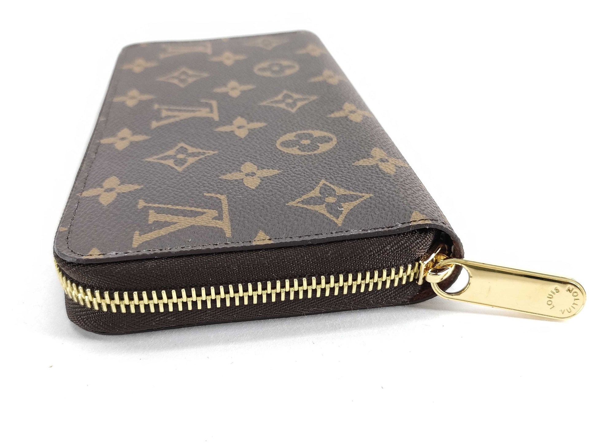 LOUIS VUITTON M42616 Monogram Unused Monogram Zippy Wallet