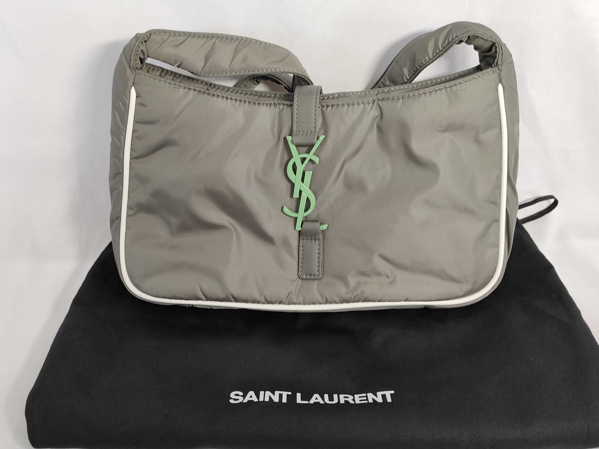 SAINT LAURENT Unused Shoulder Bag Shoulder Bag