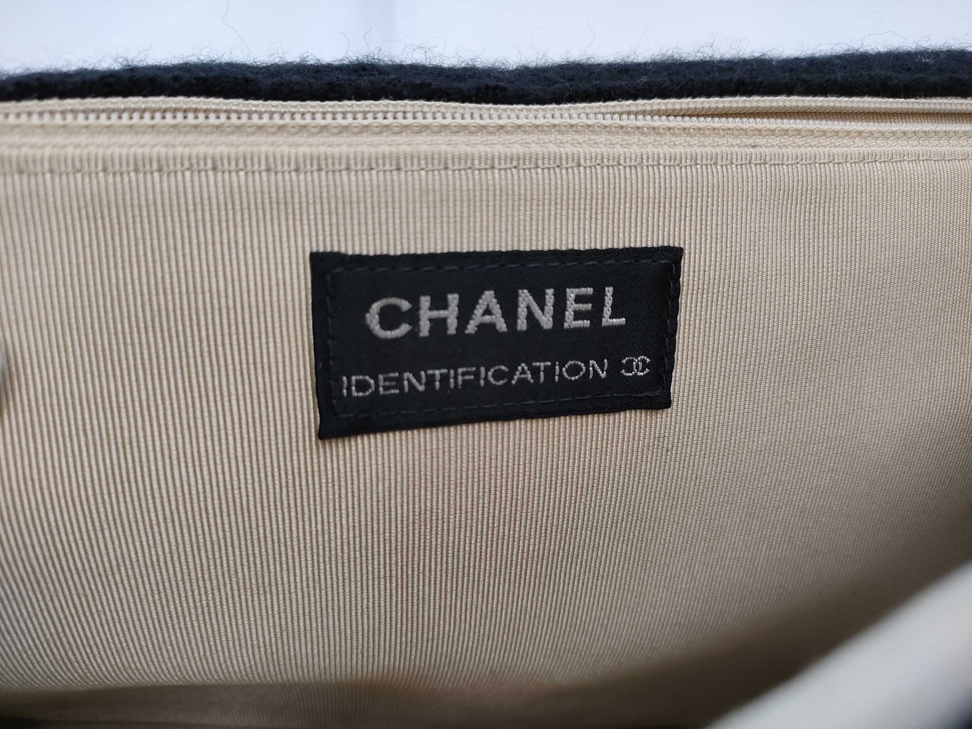 CHANEL Chocobar 2.55 Chain Shoulder Bag in Black Felt A37590 5838545 Shoulder Bag
