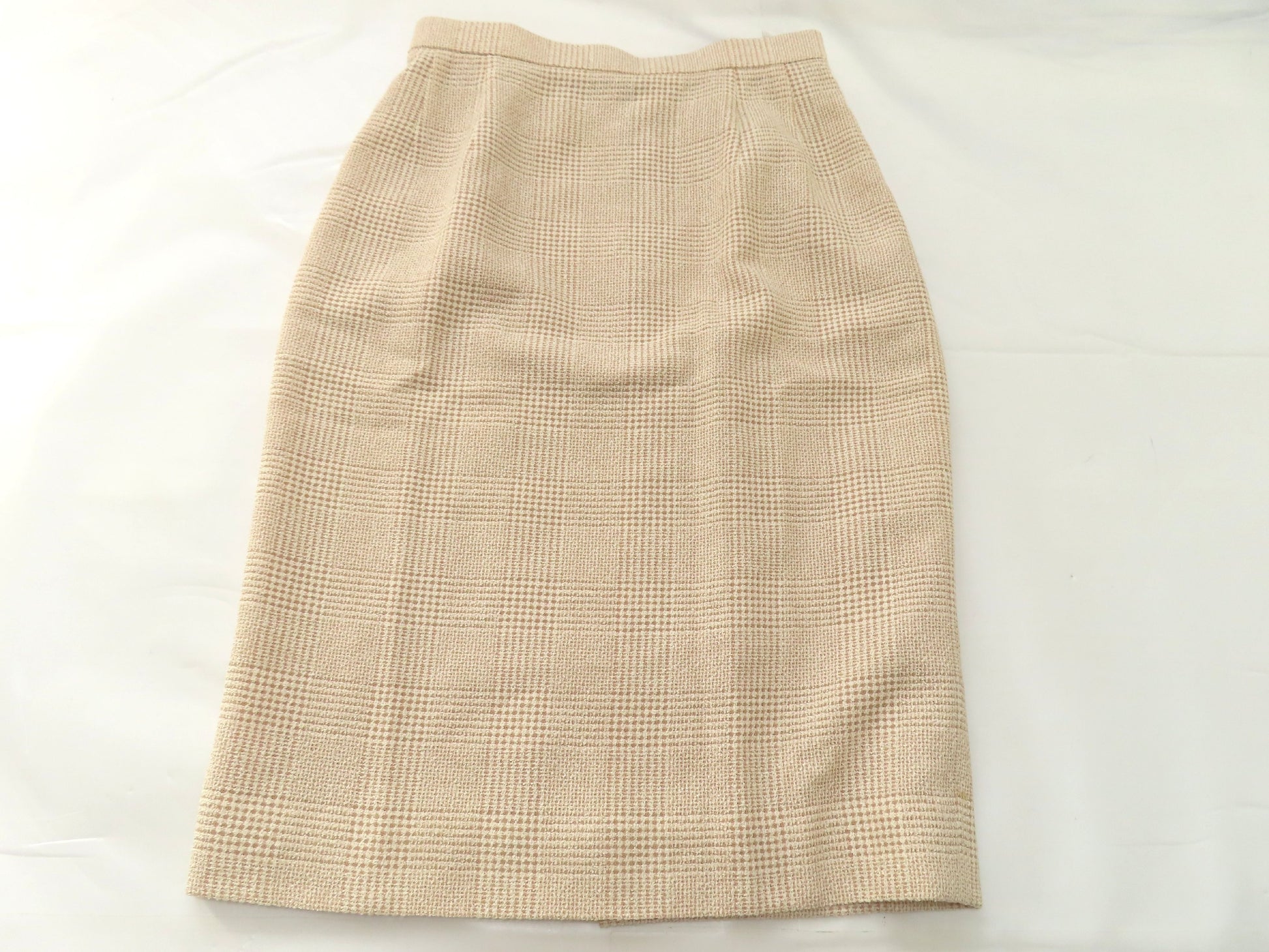 Burberrys Tweed Suit Set, Silk, Wool, and Nylon, Beige, #7, Other Apparel