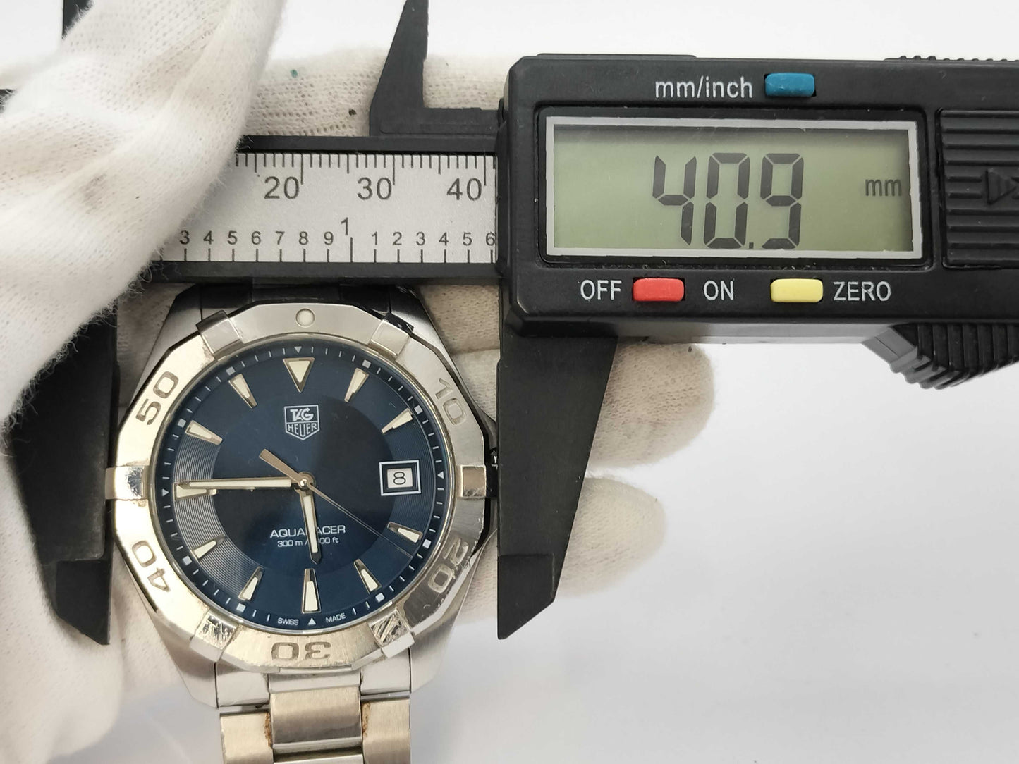 TAG Heuer Aquaracer WAY1112 WWN1699 Navy Dial Quartz Men's Watch