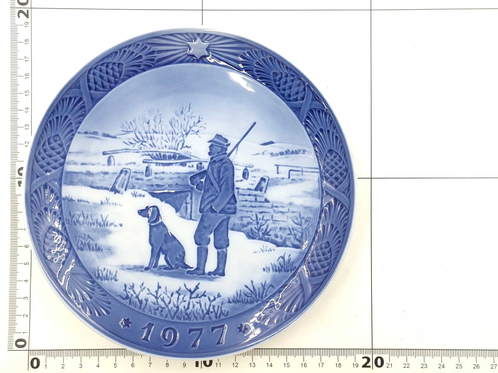 ROYAL COPENHAGEN Copenhagen Annual Plate Set of 4