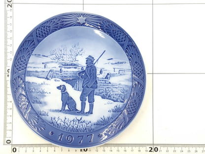ROYAL COPENHAGEN Copenhagen Annual Plate Set of 4