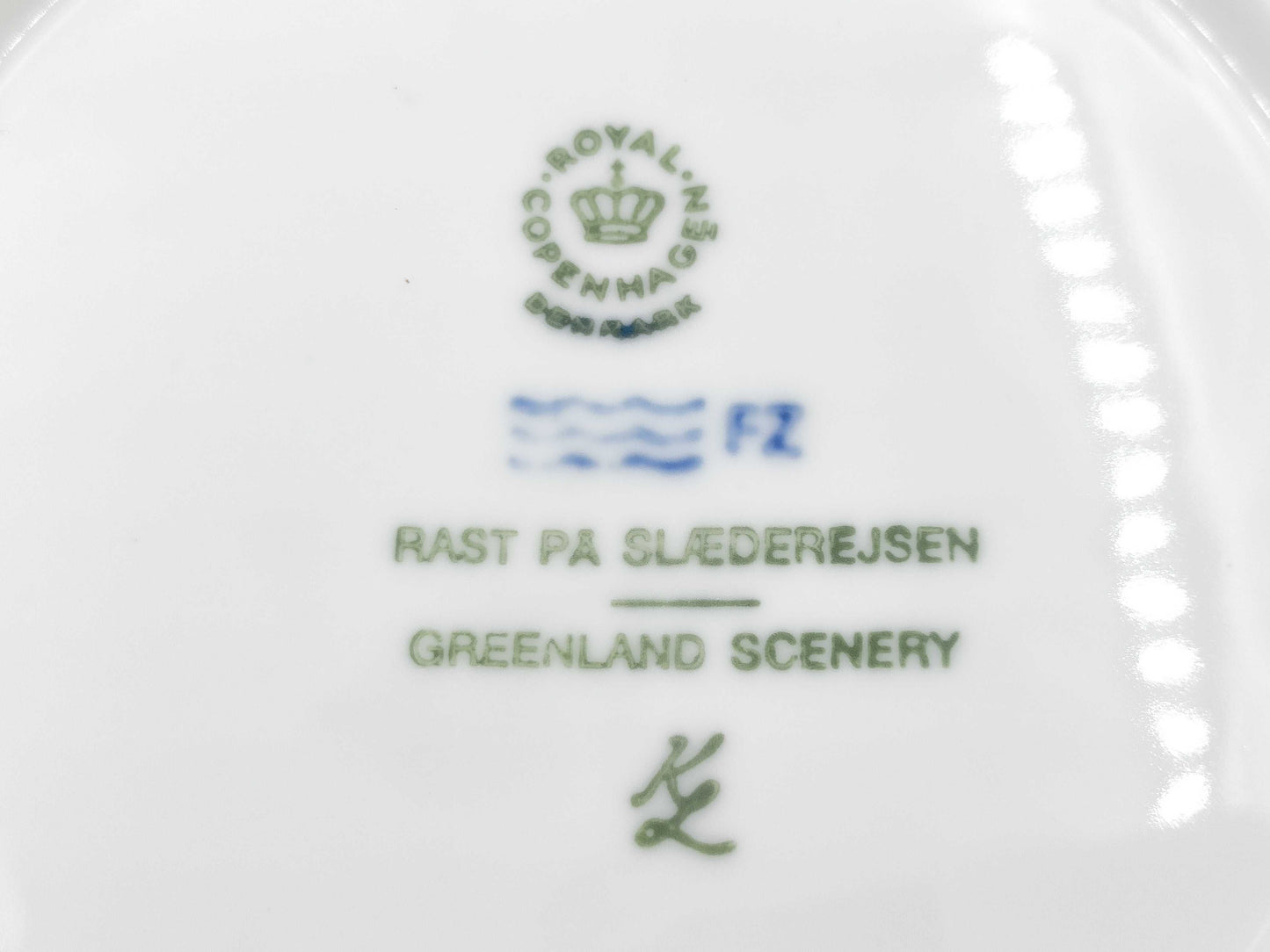 ROYAL COPENHAGEN Copenhagen Annual Plate Set of 4