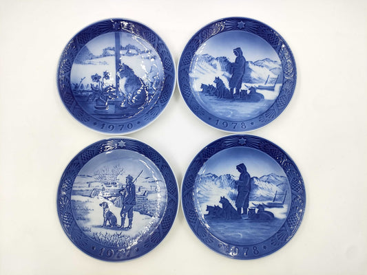 ROYAL COPENHAGEN Copenhagen Annual Plate Set of 4