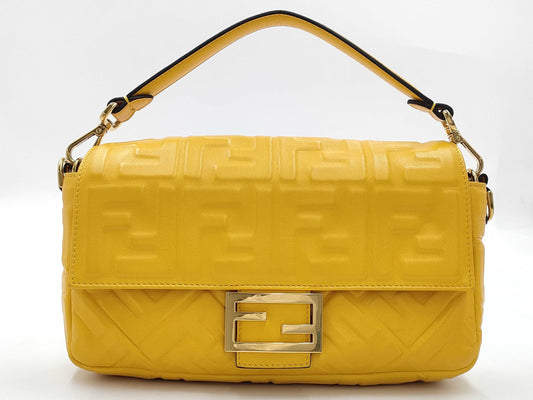 FENDI Baguette Leather Handbag with Yellow Gold Hardware