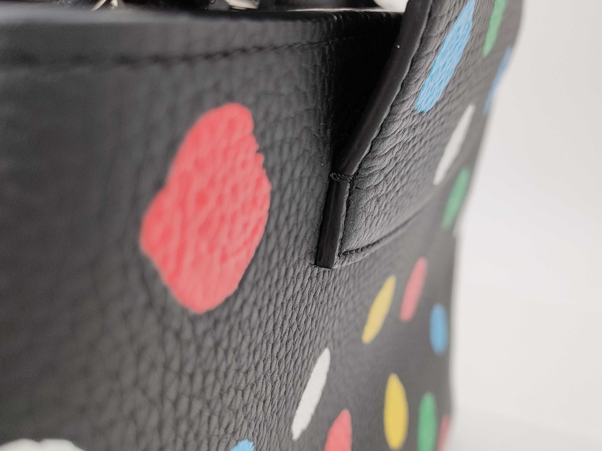 LOUIS VUITTON Yayoi Kusama Taurillon Capucines MM Handbag M21663 IC Handbag