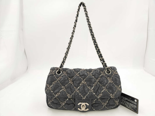 CHANEL Parisian Bubble Quilt Double Chain Shoulder Bag No. 14