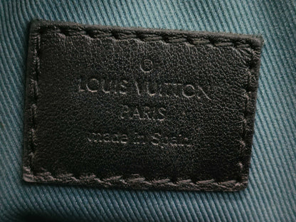 LOUIS VUITTON Alpha Messenger Damier Graphite Shoulder Bag N40188 CA4129