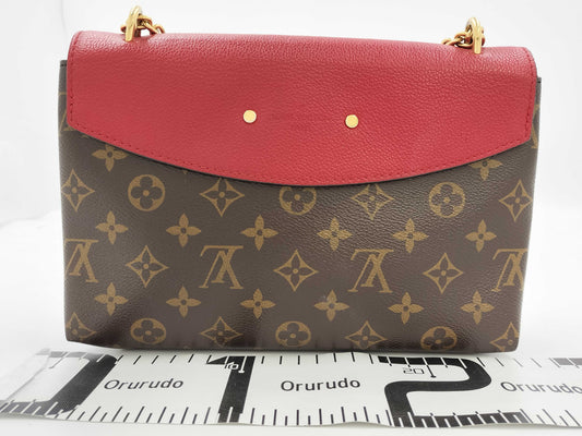 LOUIS VUITTON Louis Vuitton Chain Shoulder Bag Shoulder Bag