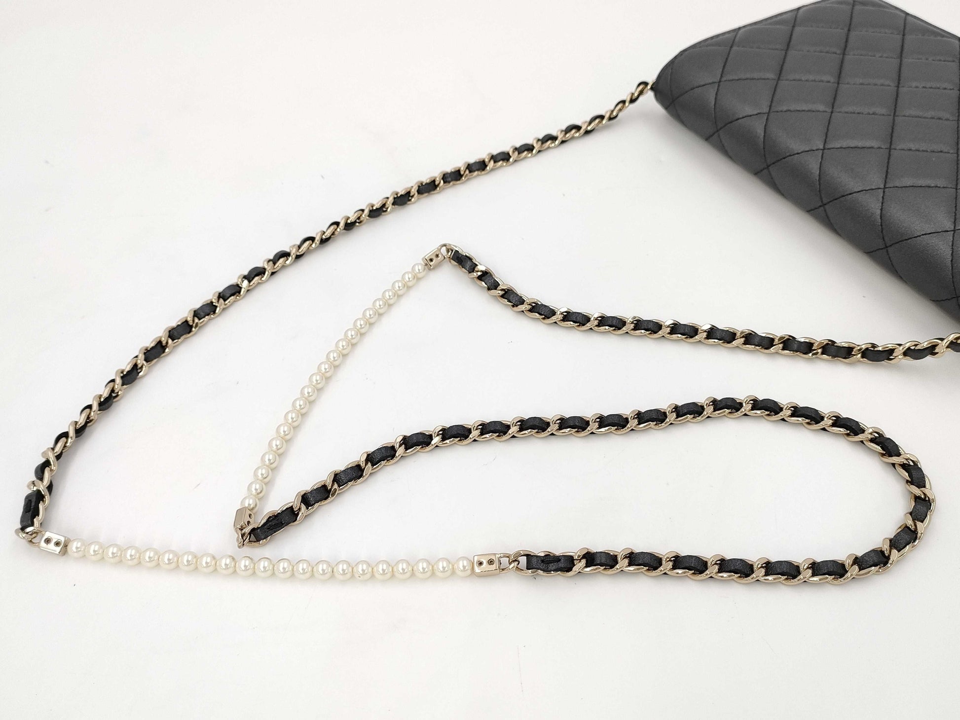 CHANEL Matelasse Shoulder Bag Shoulder Bag