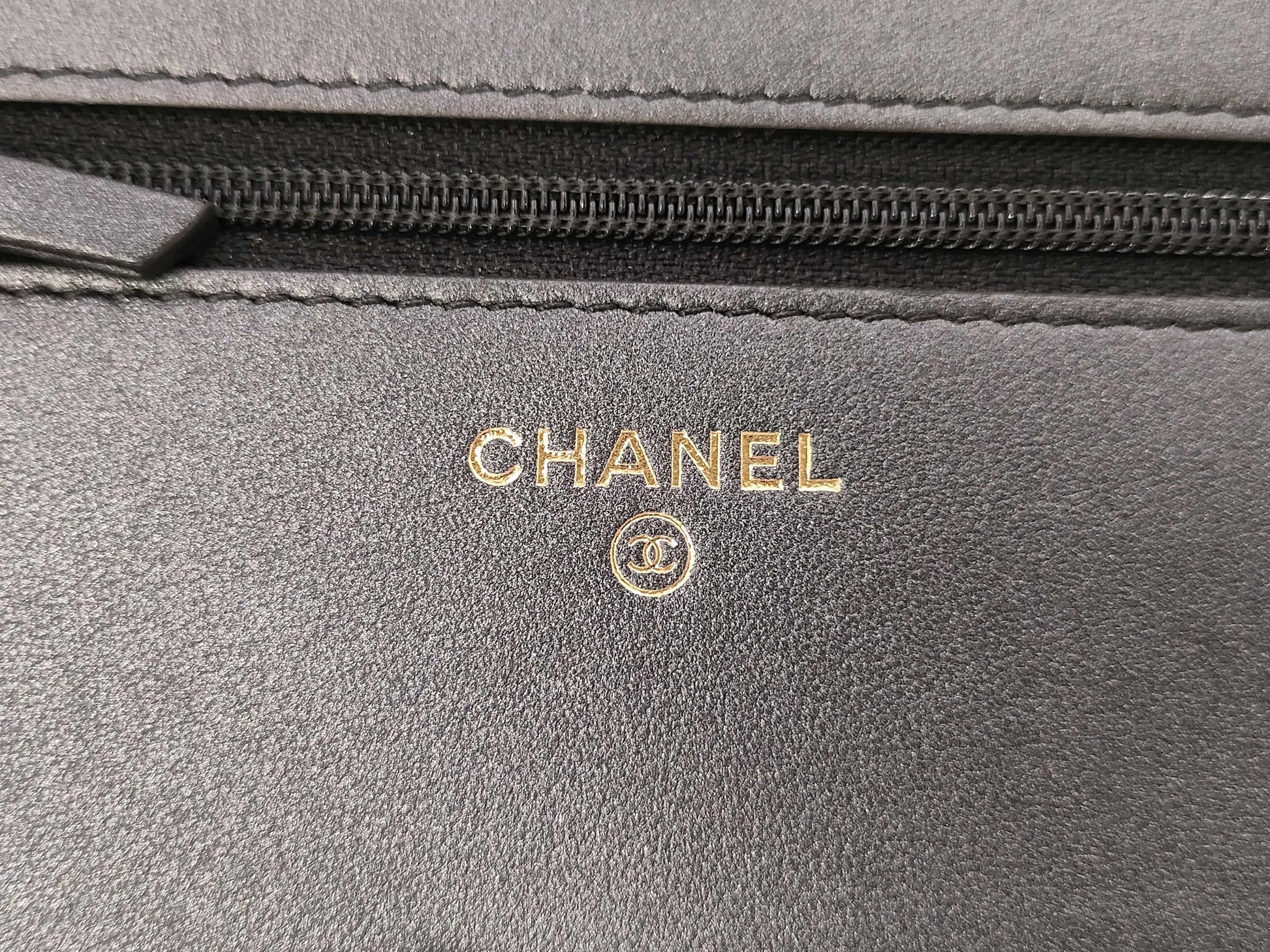 CHANEL Matelasse Shoulder Bag Shoulder Bag