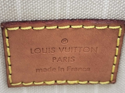 LOUIS VUITTON Louis Vuitton Monogram Shoulder Bag