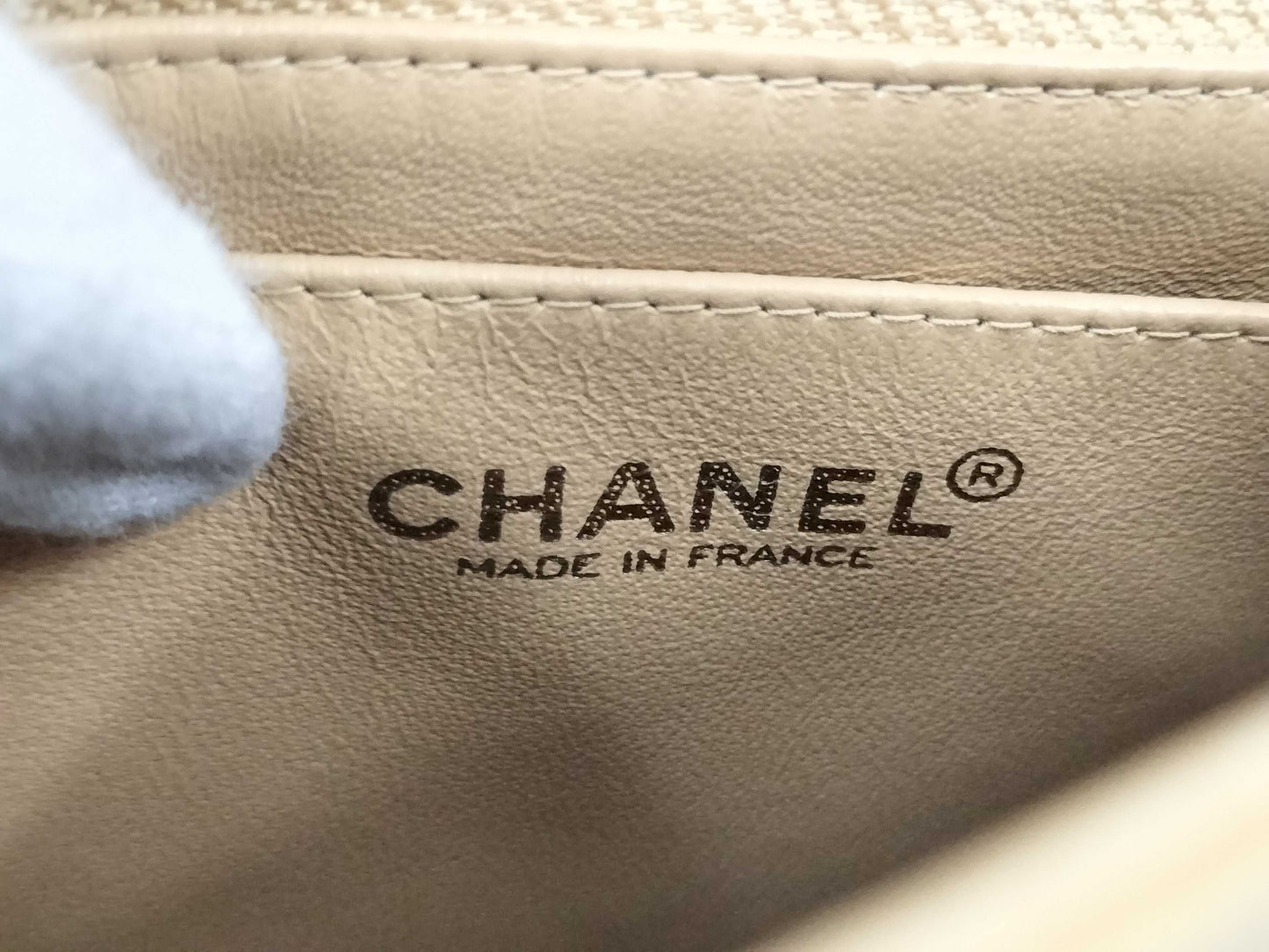 CHANEL Beige One-Shoulder Bag, No. 5