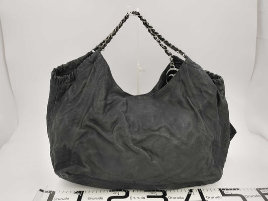 CHANEL Caviar Skin Large Wrinkled Handbag, Size 10