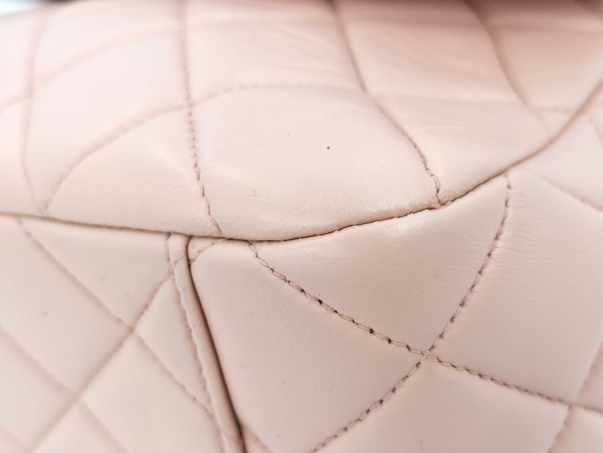 CHANEL Matelasse One-Shoulder Bag, Pink, No. 4