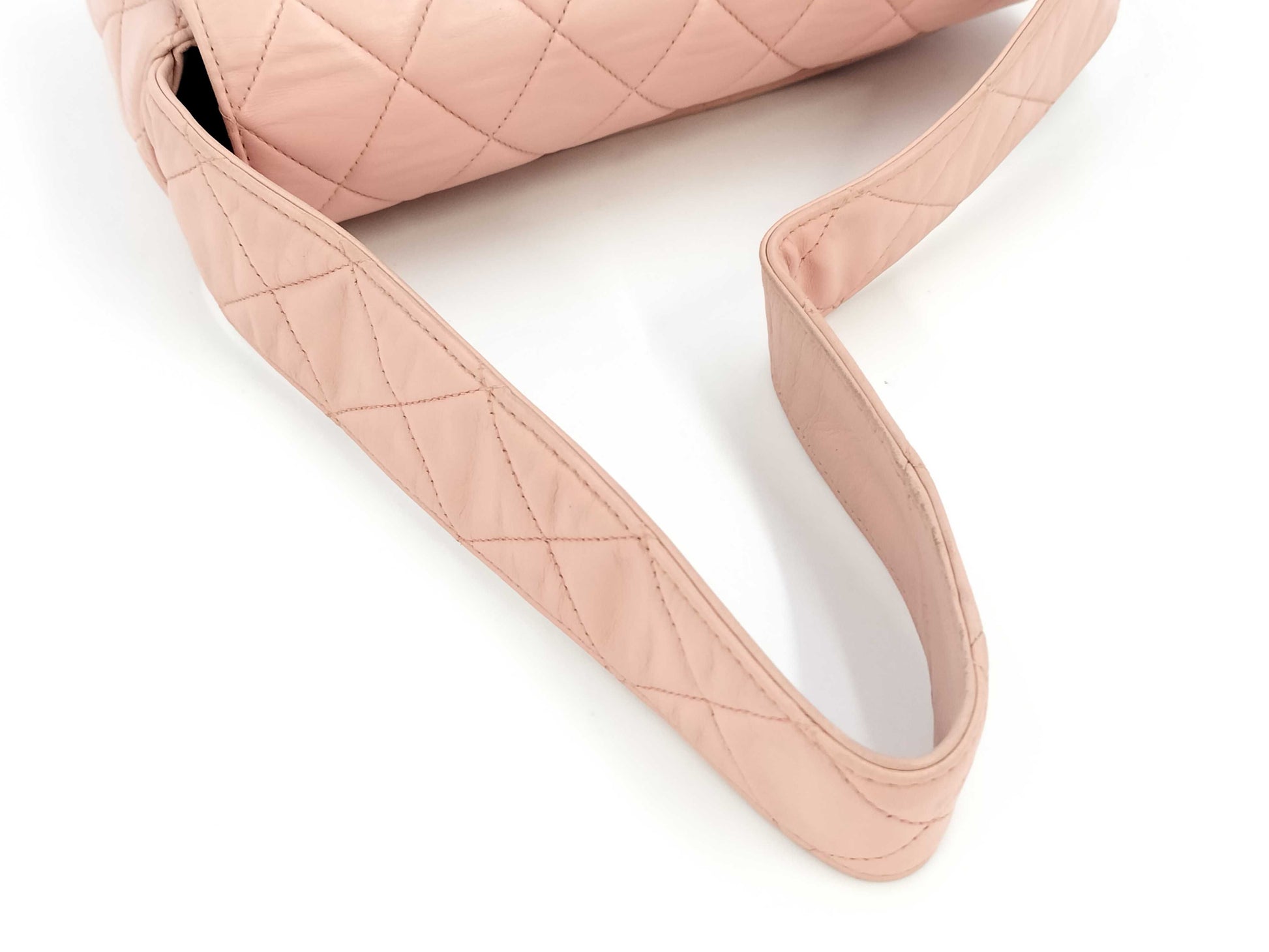 CHANEL Matelasse One-Shoulder Bag, Pink, No. 4