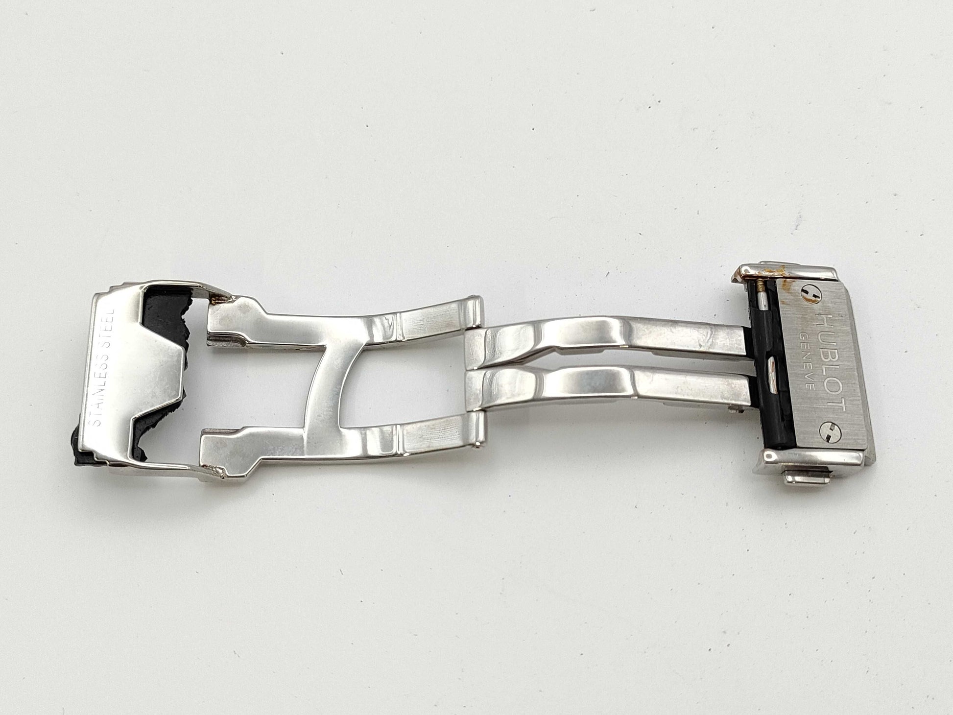 HUBLOT Buckles and other accessories