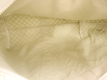 BOTTEGA VENETA P01574389N Intrecciato New Rubber Scorpito Tote Bag Beige White Tote Bag