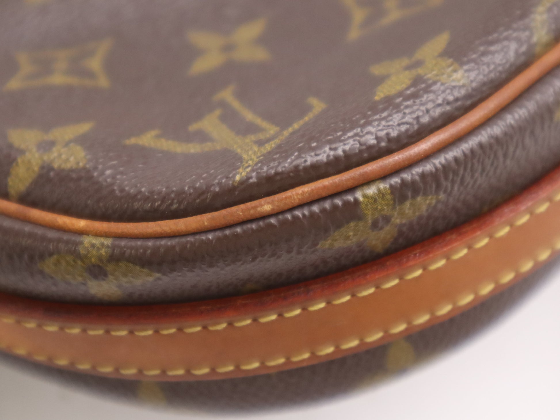 LOUIS VUITTON M51227 Monogram Jaune Fille 23 Shoulder Bag