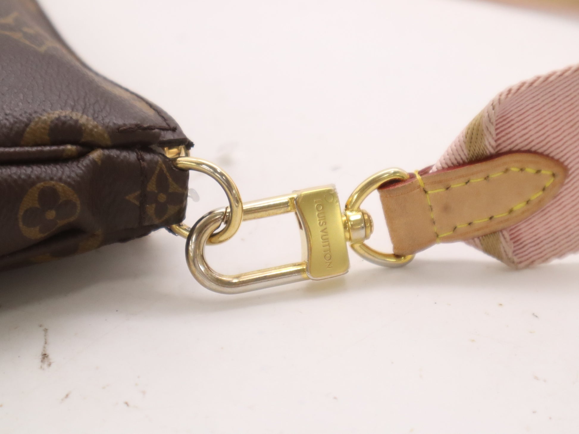 LOUIS VUITTON M44840 Multi Pochette Accessoires Rose Clair RFID Verified No Serial Tag Shoulder Bag with 2 Pouches and Shoulder Strap