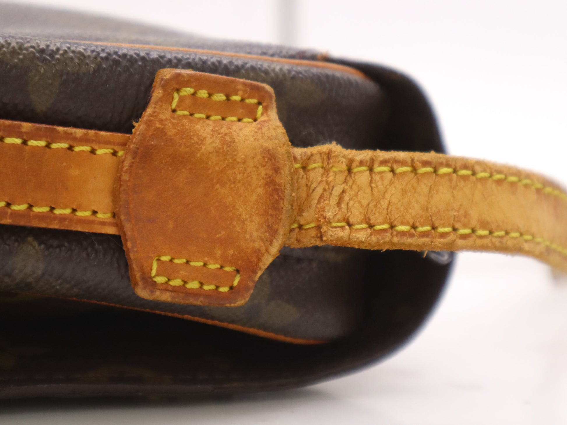 LOUIS VUITTON M51210 Monogram Saint-Germain 24 Shoulder Bag