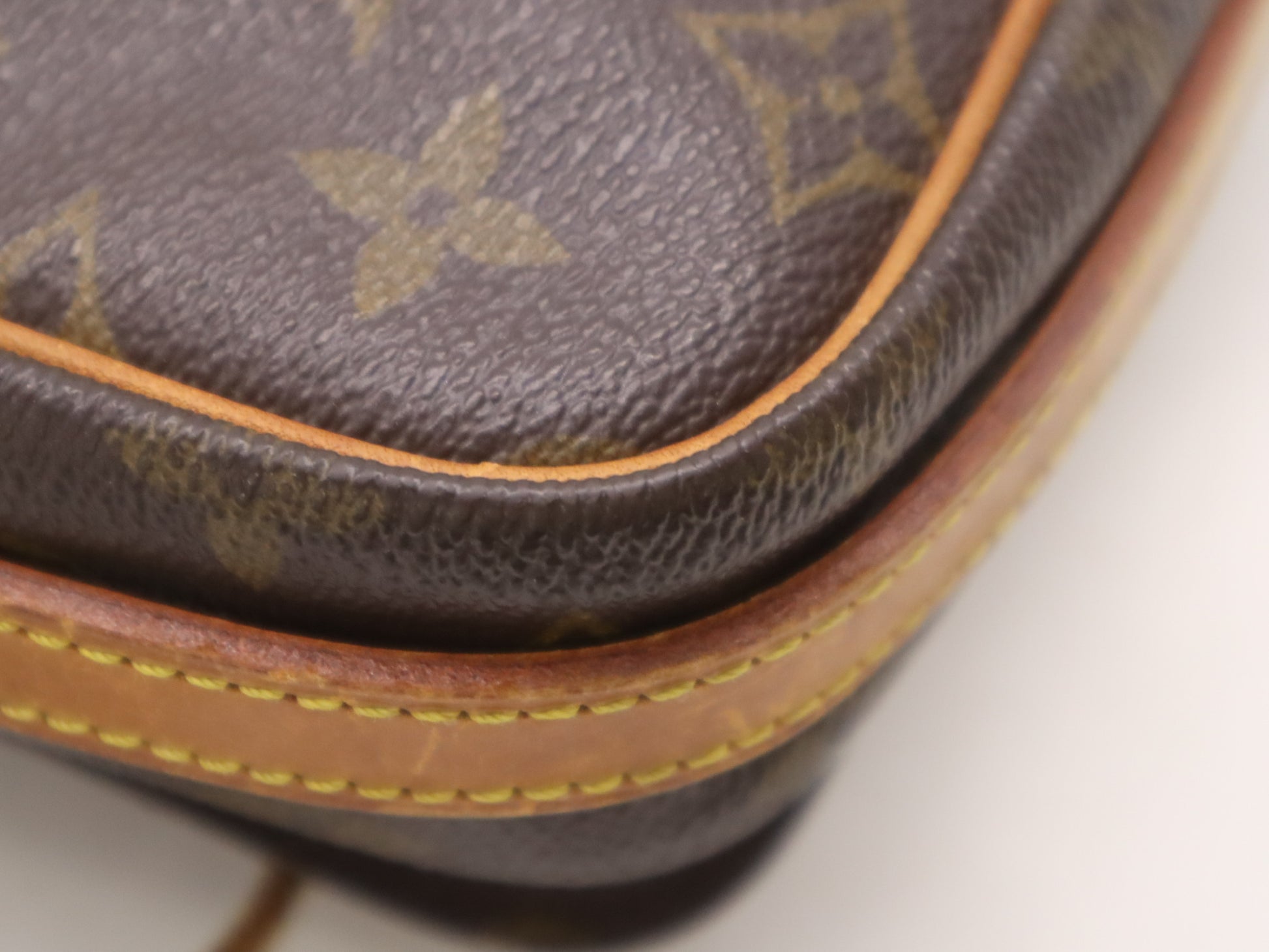 LOUIS VUITTON M51210 Monogram Saint-Germain 24 Shoulder Bag