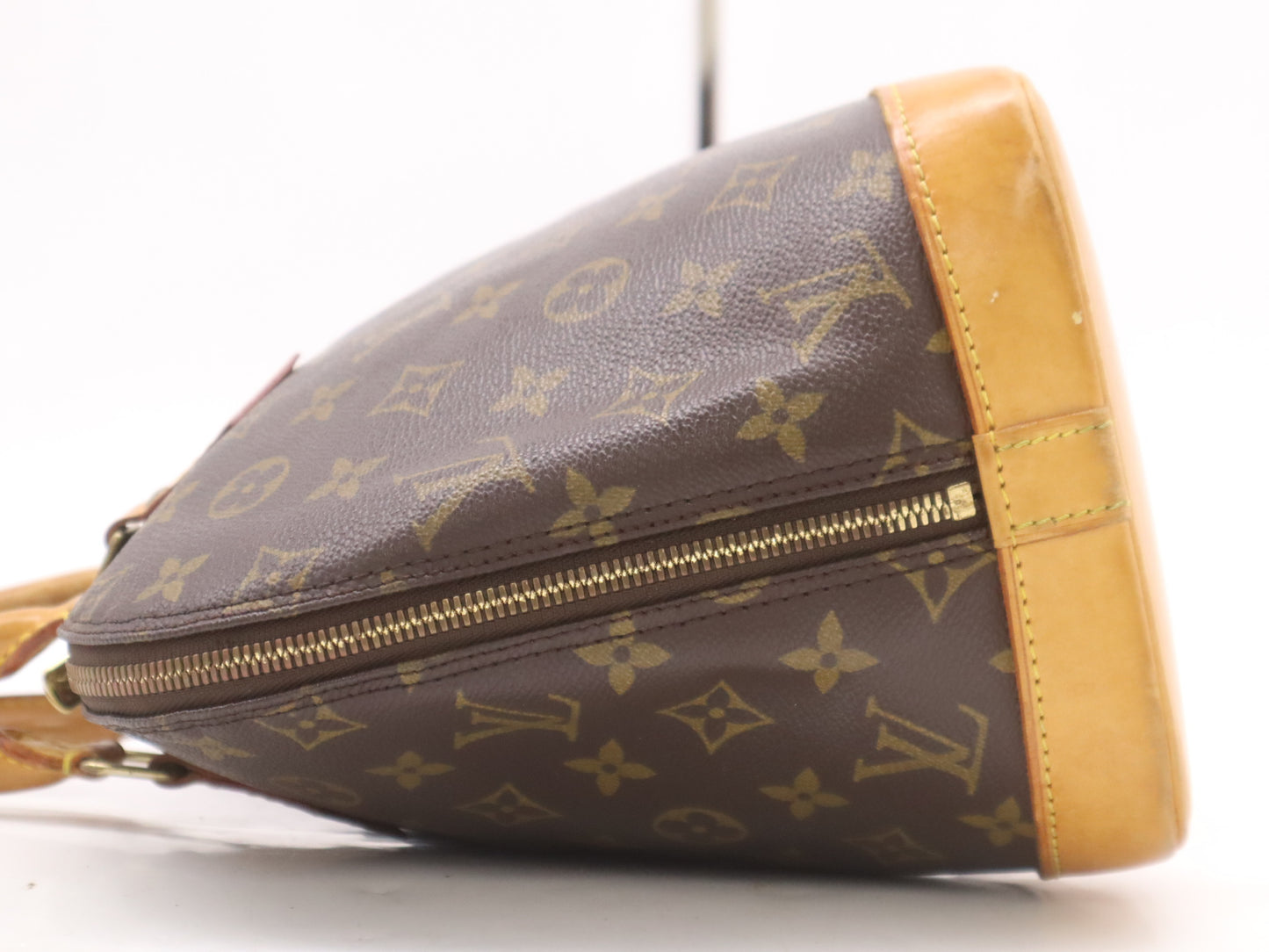 LOUIS VUITTON M51130 Monogram Alma Old Model Handbag