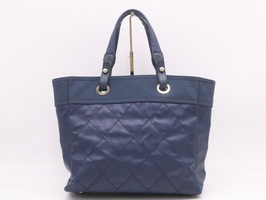 CHANEL Paris Biarritz Tote MM Leather Canvas with Silver Hardware, Navy Seal 15564244 Tote Bag