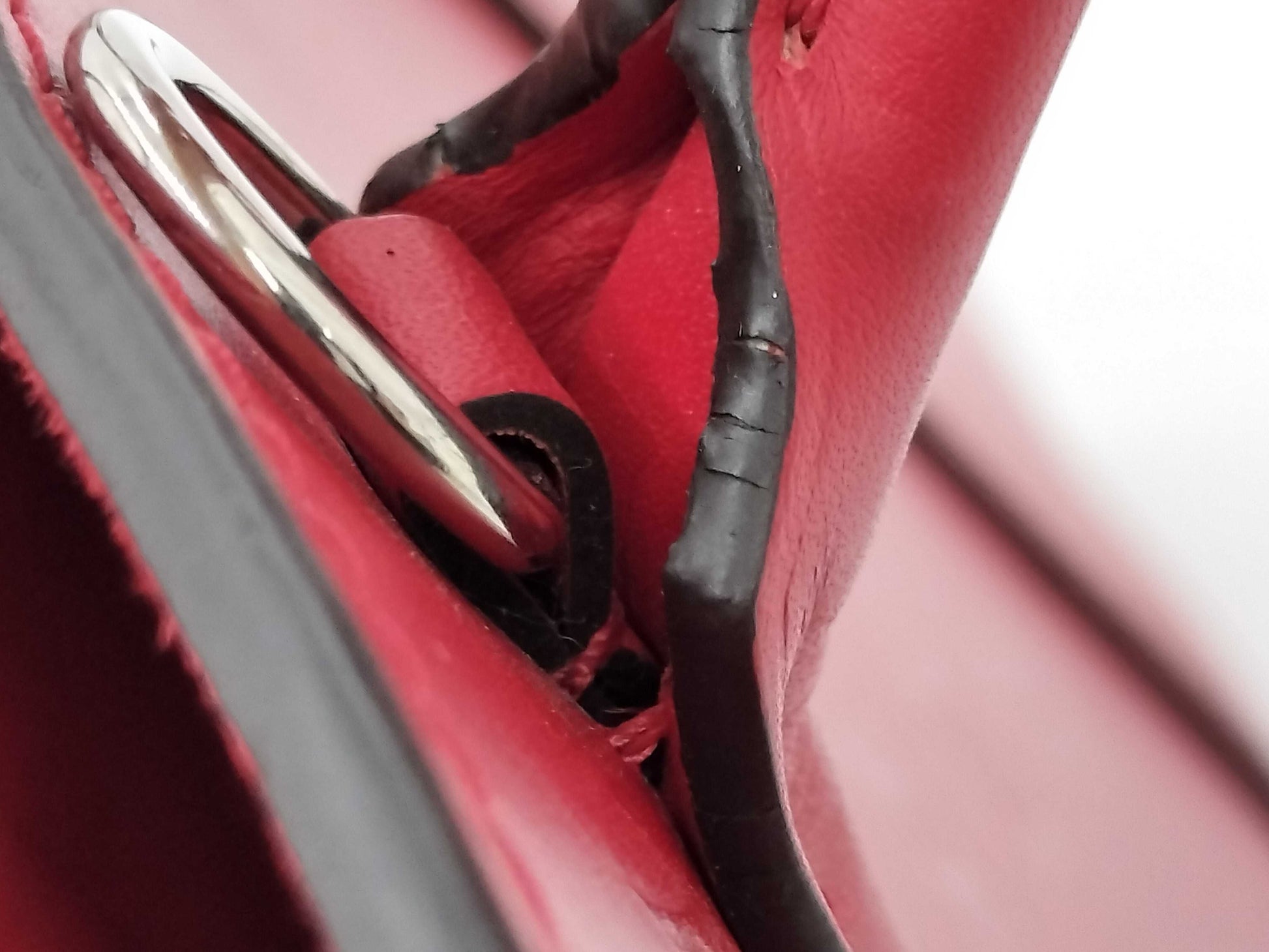 LOUIS VUITTON Very Tote M43542 Red with Silver Hardware and Leather RFID Tote Bag