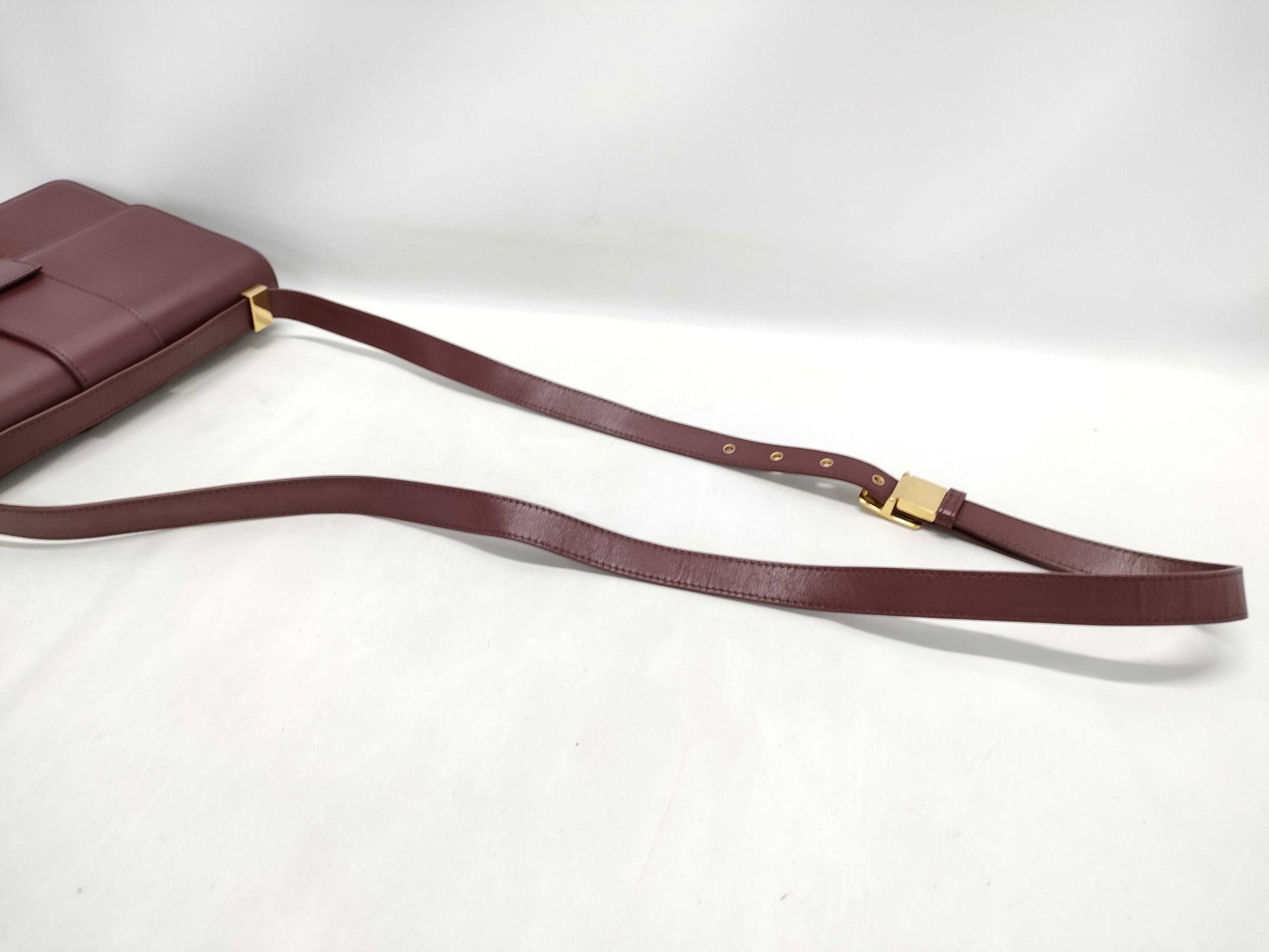 Dior Montaigne 30 Shoulder Bag in Wine Red Calfskin with Gold Hardware and Shoulder Strap